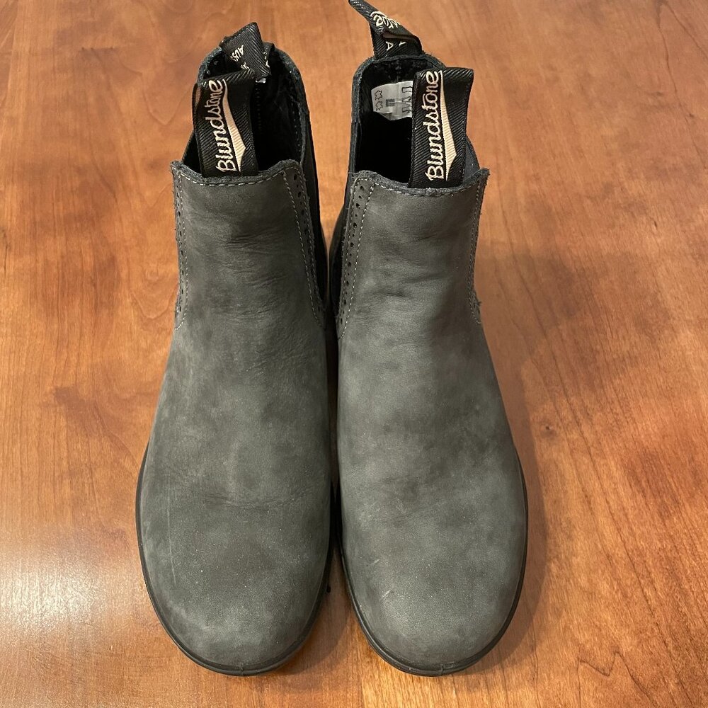 NEW Blundstone  Original High Top Boots - Women's US size 7
